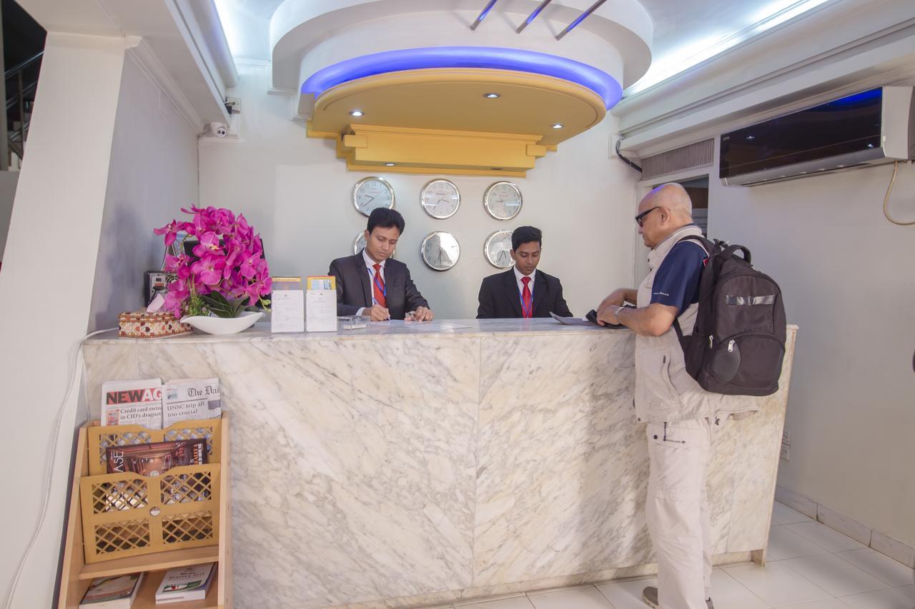 Hotel De Crystal Crown Dhaka Exterior foto
